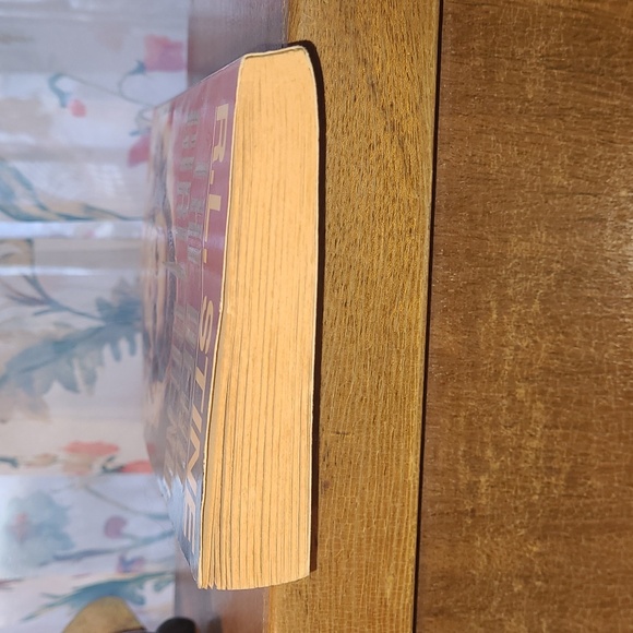 1993 Scholastic R.L. Stine's The Dead Girlfriend - Picture 5 of 6